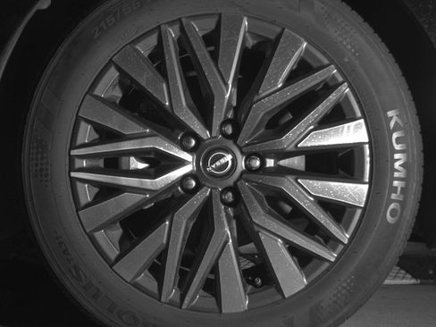 Used 2025 Nissan Altima 2.5 SV image 12