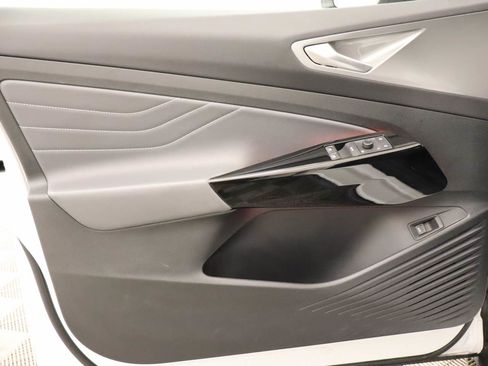 Certified 2023 Volkswagen ID.4 S RWD image 18
