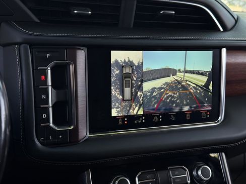 Used 2023 GMC Yukon XL Denali Ultimate w/ LPO, Floor Liner Package image 10