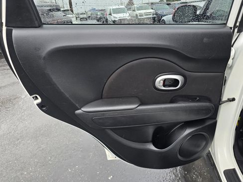 Used 2016 Kia Soul + w/ Designer's Package FWD image 16
