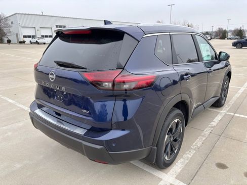 New 2026 Nissan Rogue SV w/ SV Premium Package image 8