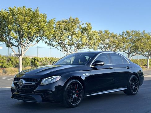 Used 2019 Mercedes-Benz E 63 AMG S image 2