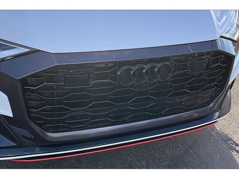 Used 2020 Audi Q8 Premium Plus w/ Premium Plus Package image 32