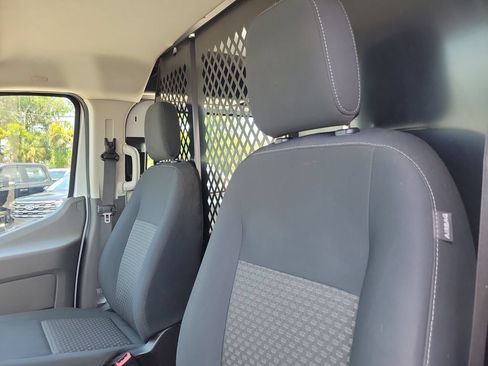 Used 2024 Ford Transit 250 Low Roof w/ Exterior Upgrade Package RWD image 20