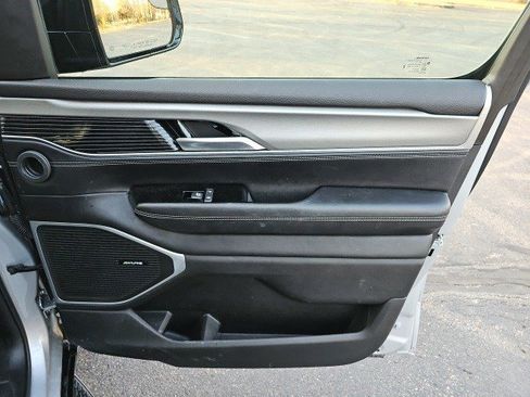 Used 2023 Jeep Wagoneer Series II image 15