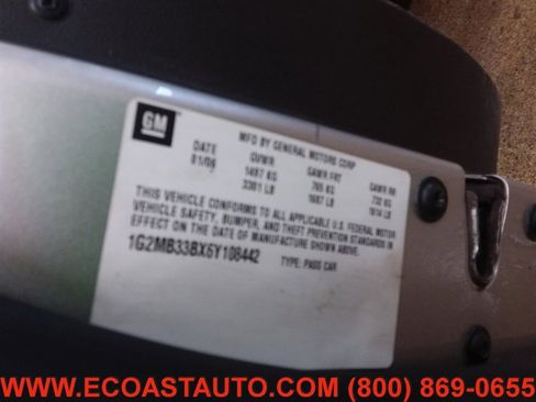 Used 2006 Pontiac Solstice Convertible w/ Premium Package image 17