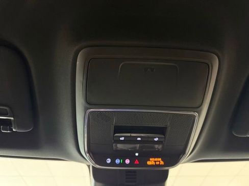 New 2026 Chevrolet Traverse RS w/ LPO, Floor Liner Package image 23