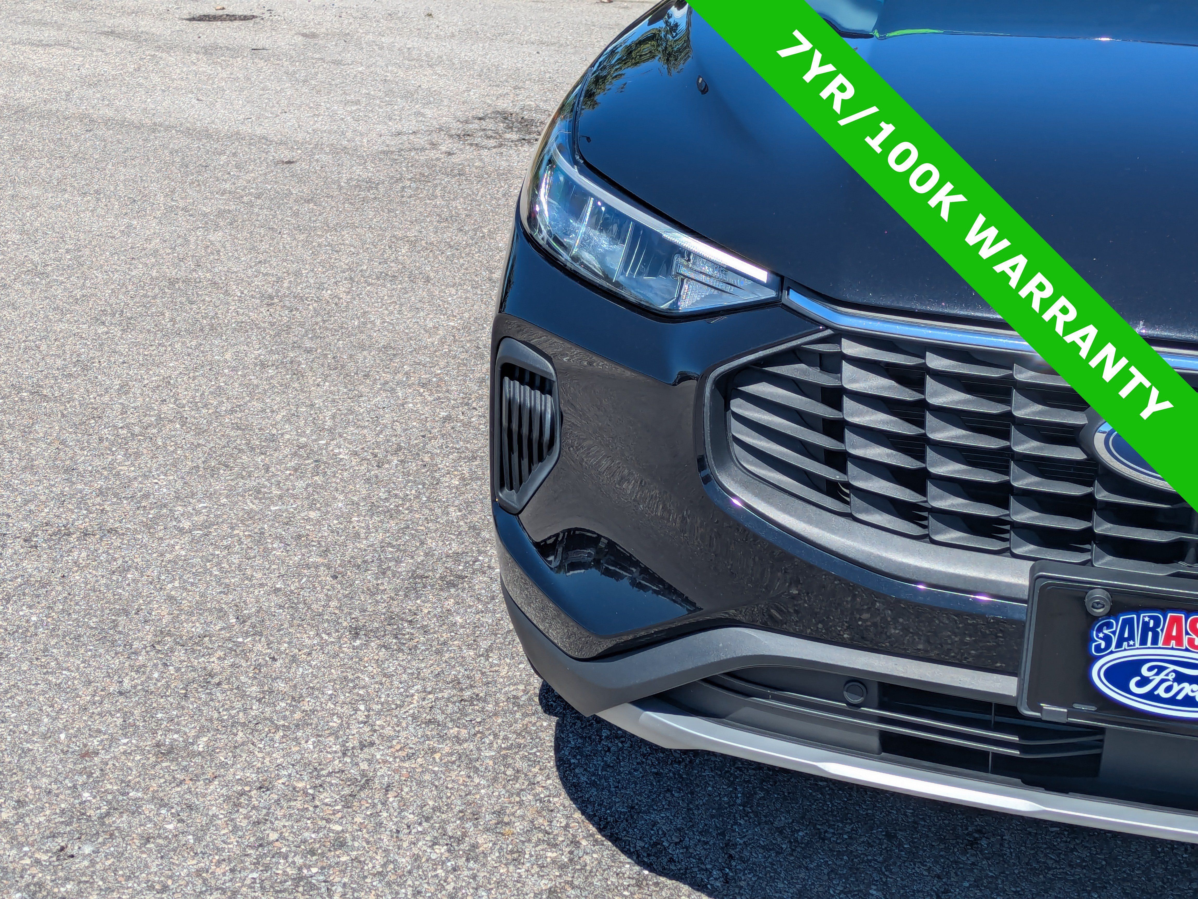 Certified 2025 Ford Escape Active AWD/4WD image 10