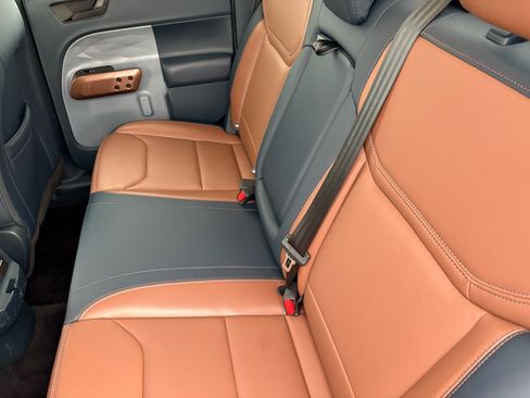 Used 2023 Ford Maverick Lariat w/ Lariat Luxury Package image 39