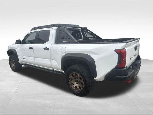 Used 2025 Toyota Tacoma 4x4 Double Cab Hybrid w/ Tow Tech Package image 21