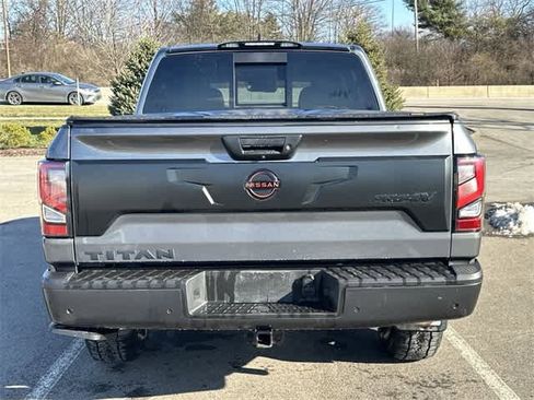 Used 2023 Nissan Titan PRO-4X w/ Pro-4x Convenience Package image 4