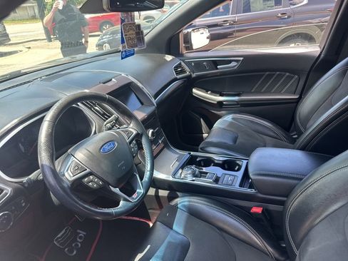 Used 2019 Ford Edge ST w/ Equipment Group 401A AWD/4WD image 8