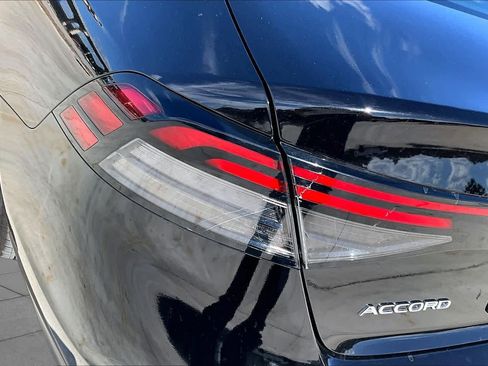 Used 2023 Honda Accord EX image 27