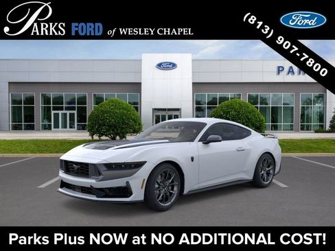 New 2026 Ford Mustang Dark Horse image 1