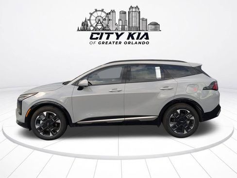 New 2026 Kia Sportage SX FWD image 4