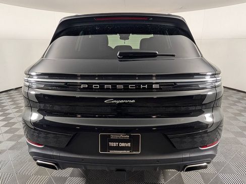 New 2026 Porsche Cayenne image 6