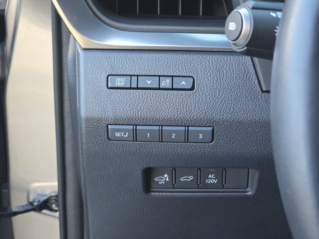 Certified 2024 Lexus GX 550 w/ Cold Area Package AWD/4WD image 30