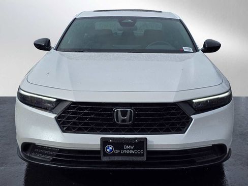 Used 2024 Honda Accord Sport image 8