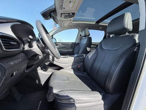 Used 2021 Hyundai Santa Fe Limited image 22