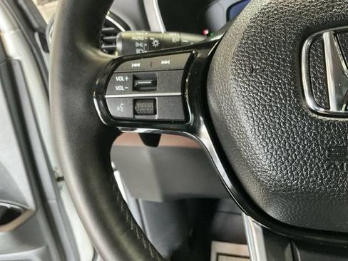 Used 2025 Honda Pilot Elite image 20