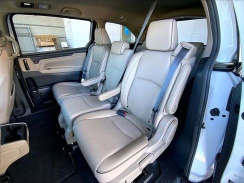 Used 2023 Honda Odyssey Elite image 21