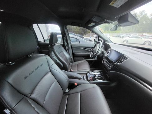 Certified 2023 Honda Ridgeline Black Edition image 17
