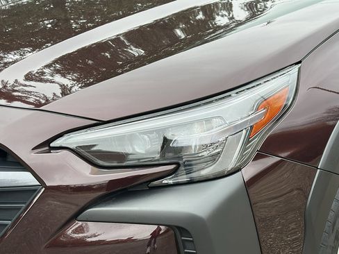 Used 2025 Subaru Outback Limited XT image 4