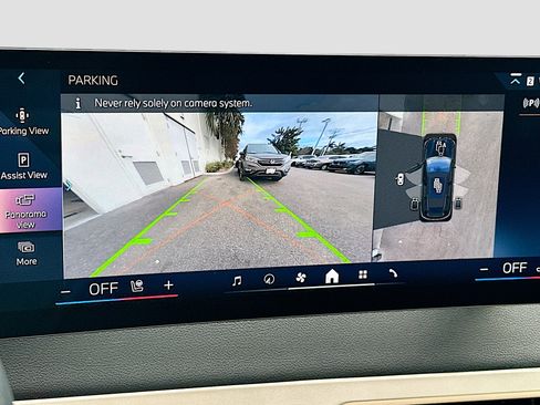 Used 2025 BMW iX xDrive50 w/ Sport Package image 14