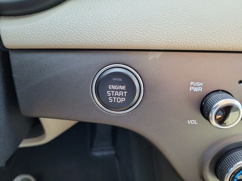 Used 2017 Kia Sportage EX w/ EX Premium Package FWD image 32