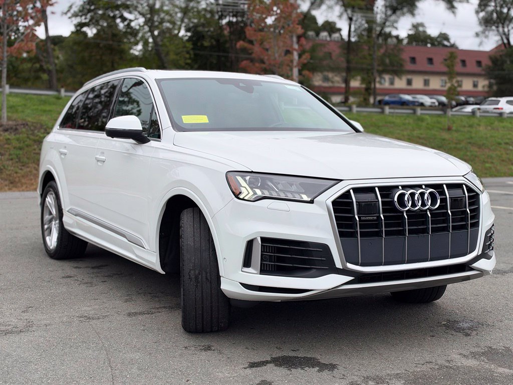 Used 2023 Audi Q7 3.0T Premium Plus w/ Premium Plus Package AWD/4WD image 8