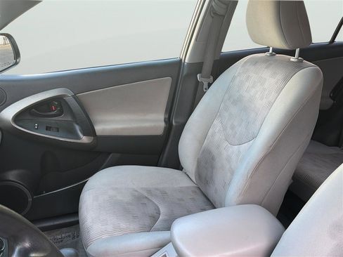 Used 2011 Toyota RAV4 4WD w/ Base L4 Extra Value Pkg image 15