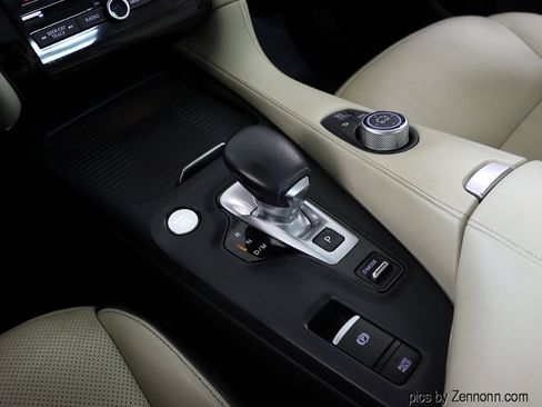 Used 2019 INFINITI QX50 Essential w/ Premium Heat Package image 22