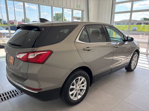 Used 2019 Chevrolet Equinox LT AWD/4WD image 5