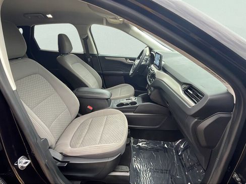 Used 2021 Ford Escape SE w/ Convenience Package AWD/4WD image 19