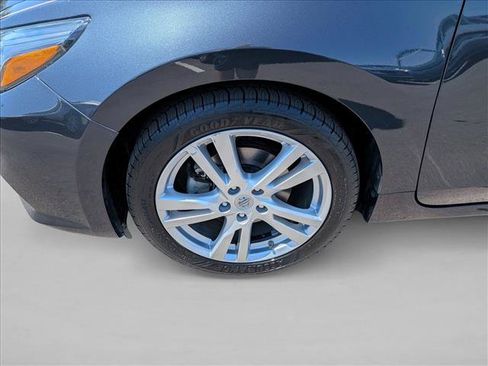 Used 2016 Nissan Altima 3.5 SL FWD image 23