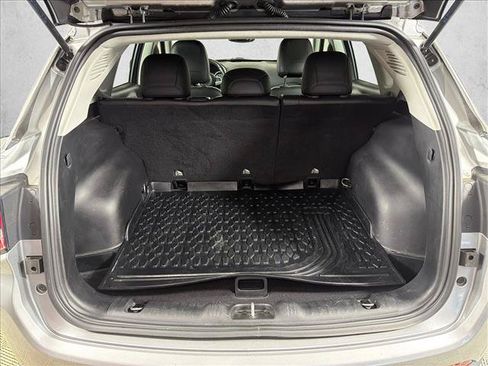 Used 2021 Jeep Compass Latitude FWD image 18