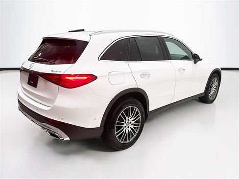 Certified 2025 Mercedes-Benz GLC 300 GLC 300 image 5