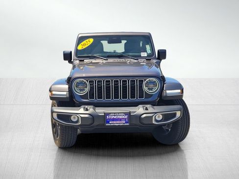 Used 2025 Jeep Wrangler Unlimited Sahara w/ Safety Group AWD/4WD image 2