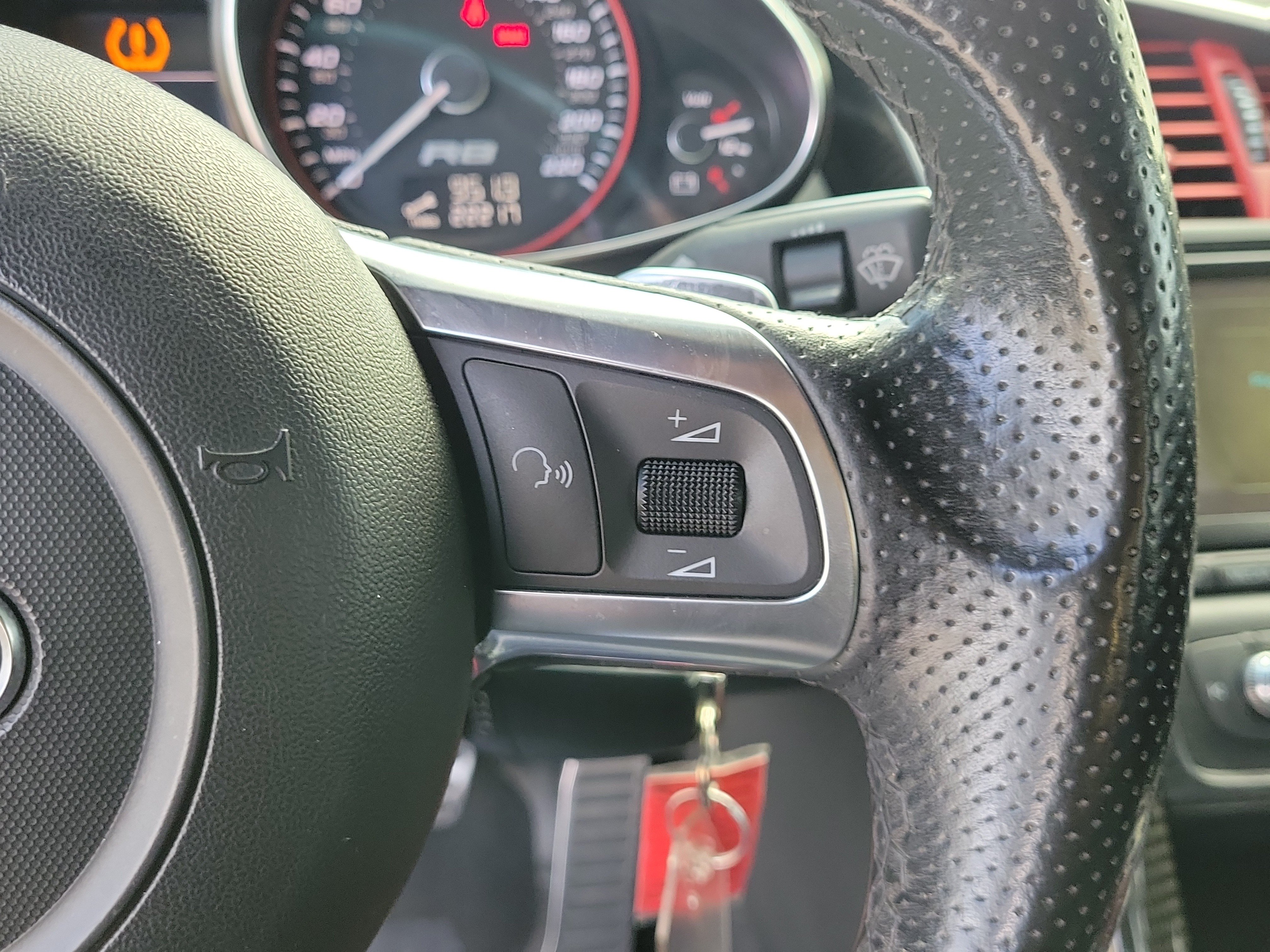 Used 2011 Audi R8 V10 AWD/4WD image 19