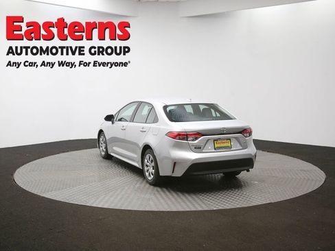 Used 2023 Toyota Corolla LE image 60