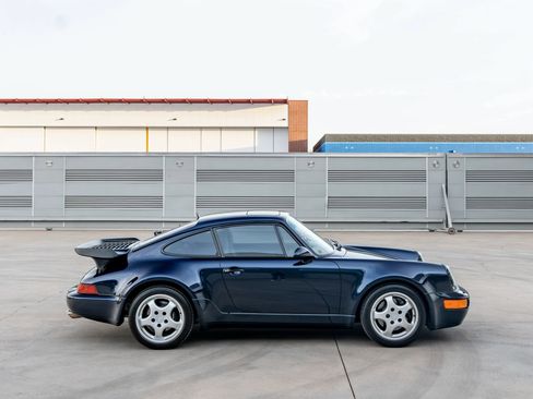 Used 1992 Porsche 911 Turbo RWD image 29