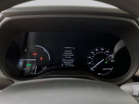 Used 2024 Toyota Sienna LE image 22