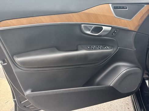 Used 2025 Volvo XC90 T8 Core w/ Protection Package Premier image 22