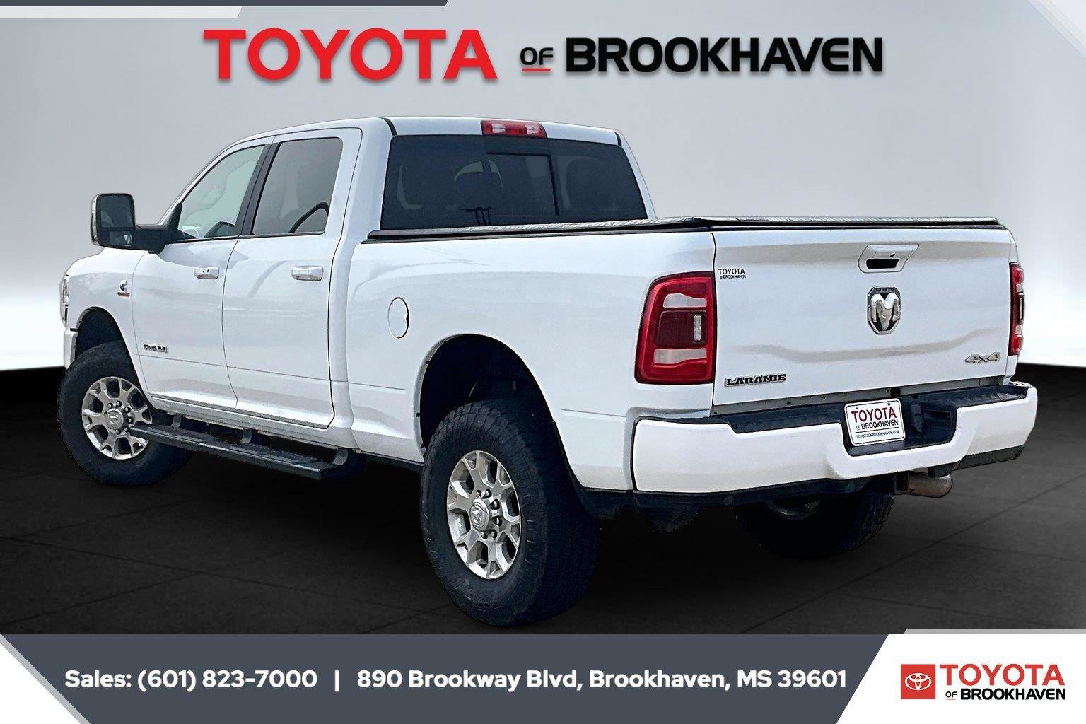 Used 2023 RAM 2500 Laramie AWD/4WD image 2