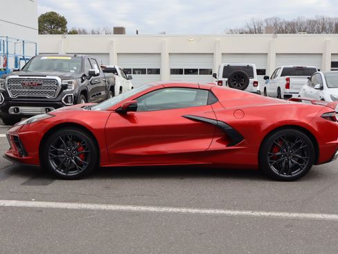 Used 2024 Chevrolet Corvette Stingray Premium Conv w/ Chrome Exterior Badge Package image 7