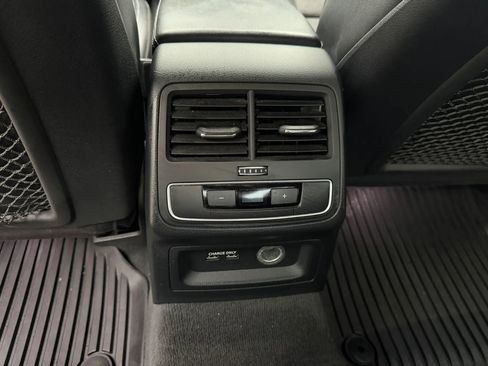 Used 2020 Audi A4 2.0T Premium Plus w/ Premium Plus Package AWD/4WD image 19