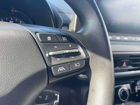 Used 2022 Hyundai Kona SE AWD/4WD image 22
