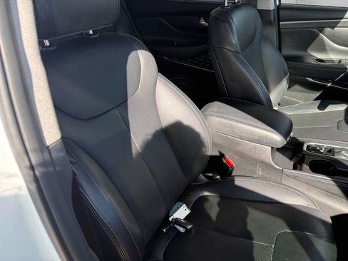 Used 2019 Hyundai Santa Fe Limited image 14