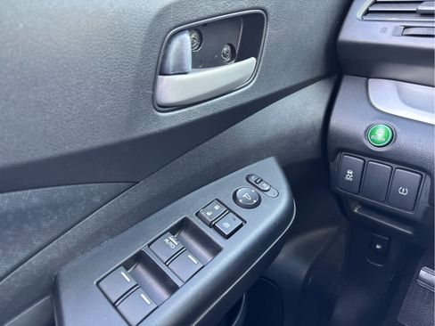 Used 2014 Honda CR-V LX image 19
