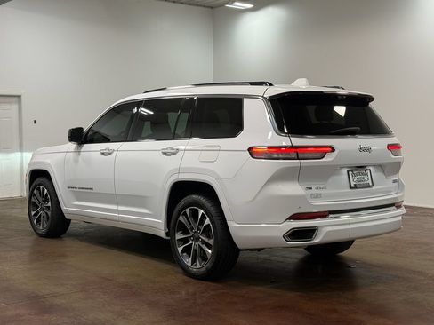 Used 2021 Jeep Grand Cherokee L Overland w/ Advanced Protech Group III AWD/4WD image 26